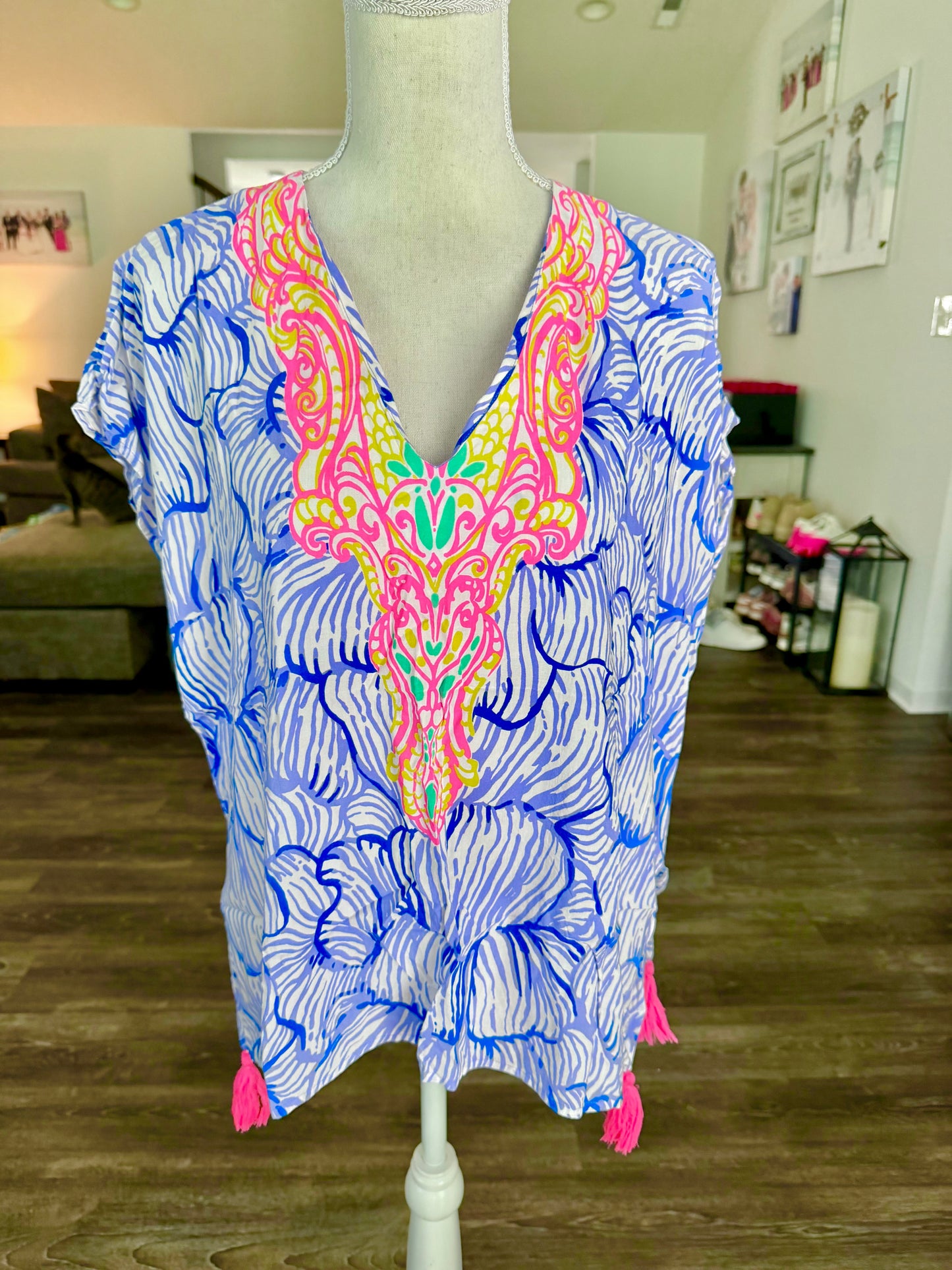 Lilly Pulitzer Coverup Size Small/Medium