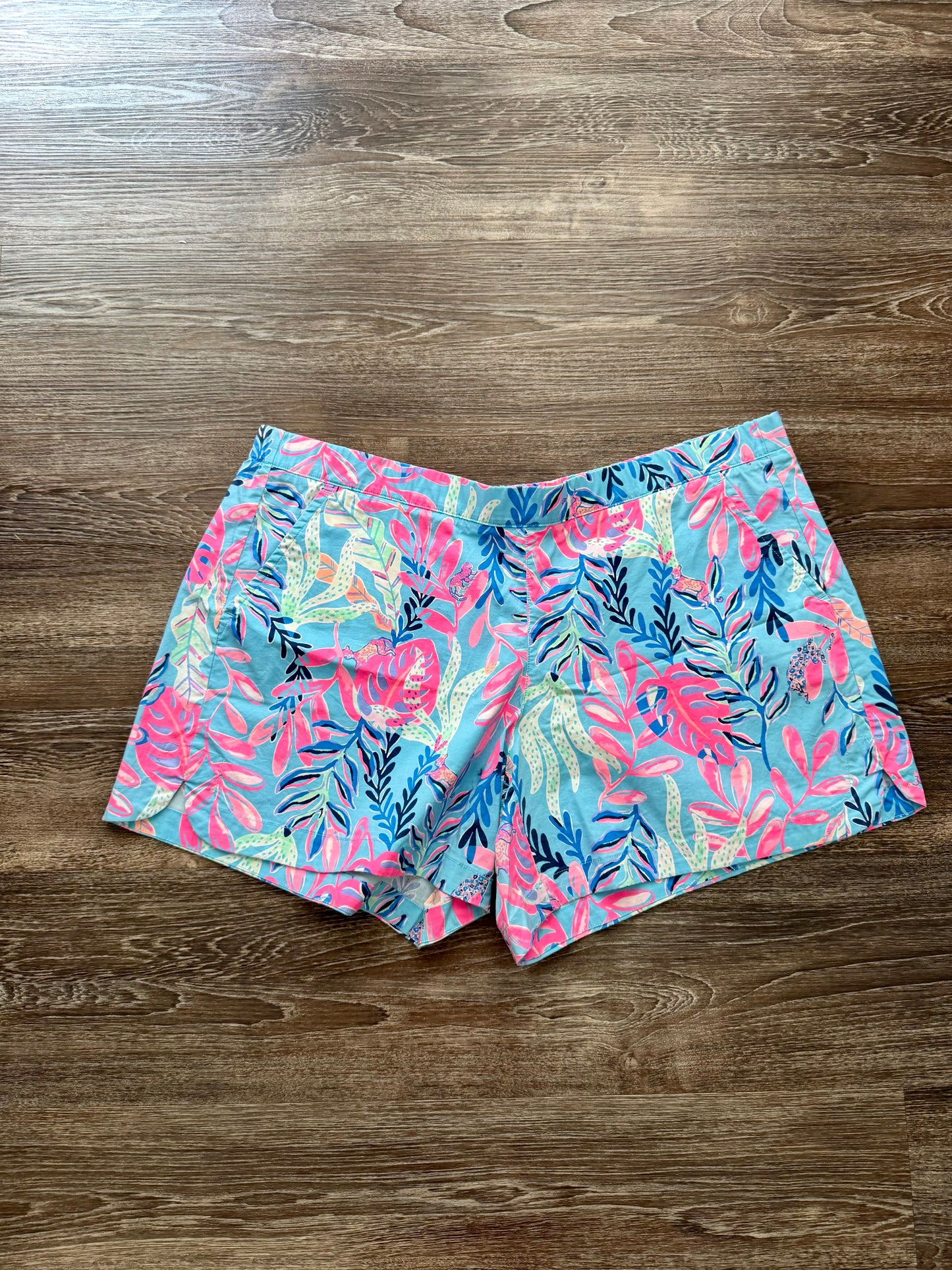 Lilly Pulitzer Shorts Size XL