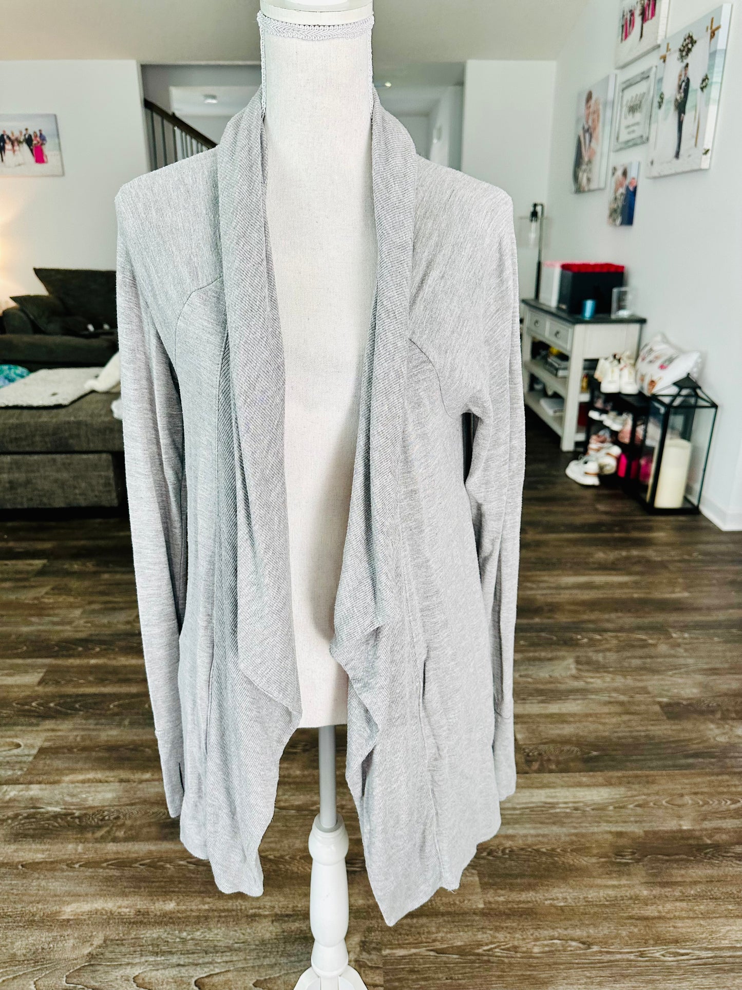 Lilly Pulitzer Cardigan Size Medium