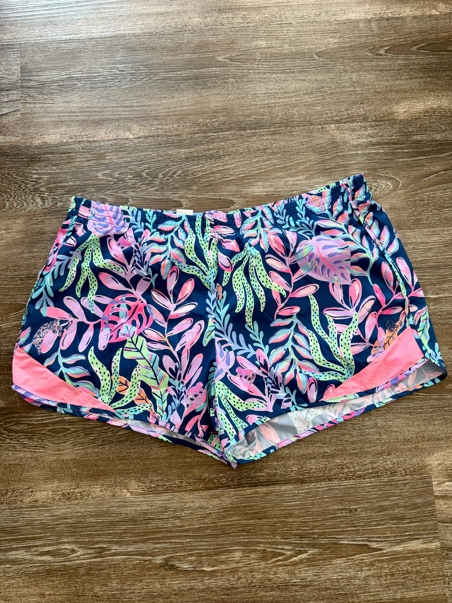 Lilly Pulitzer Shorts Size XL