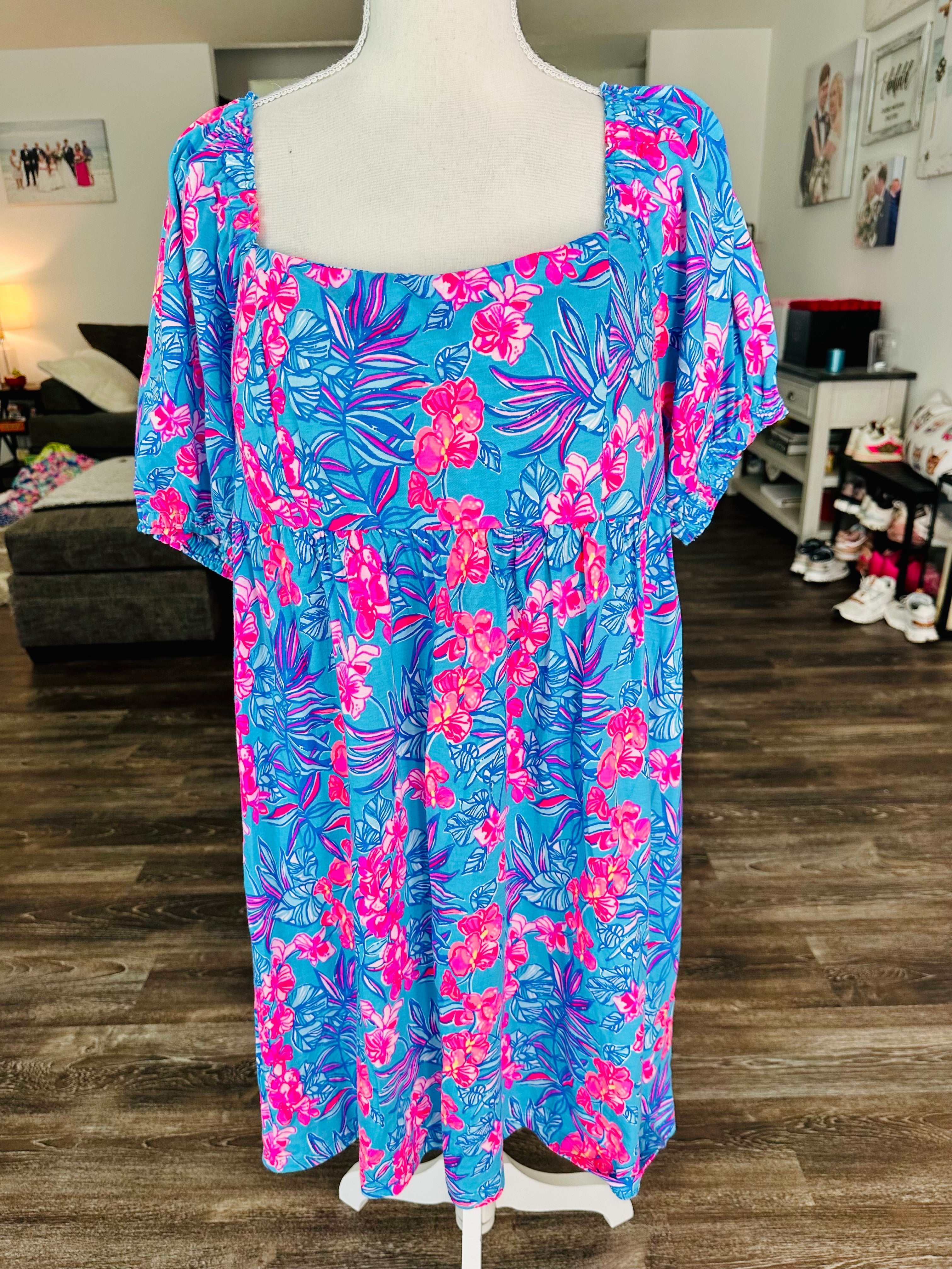 Selected Variant Image