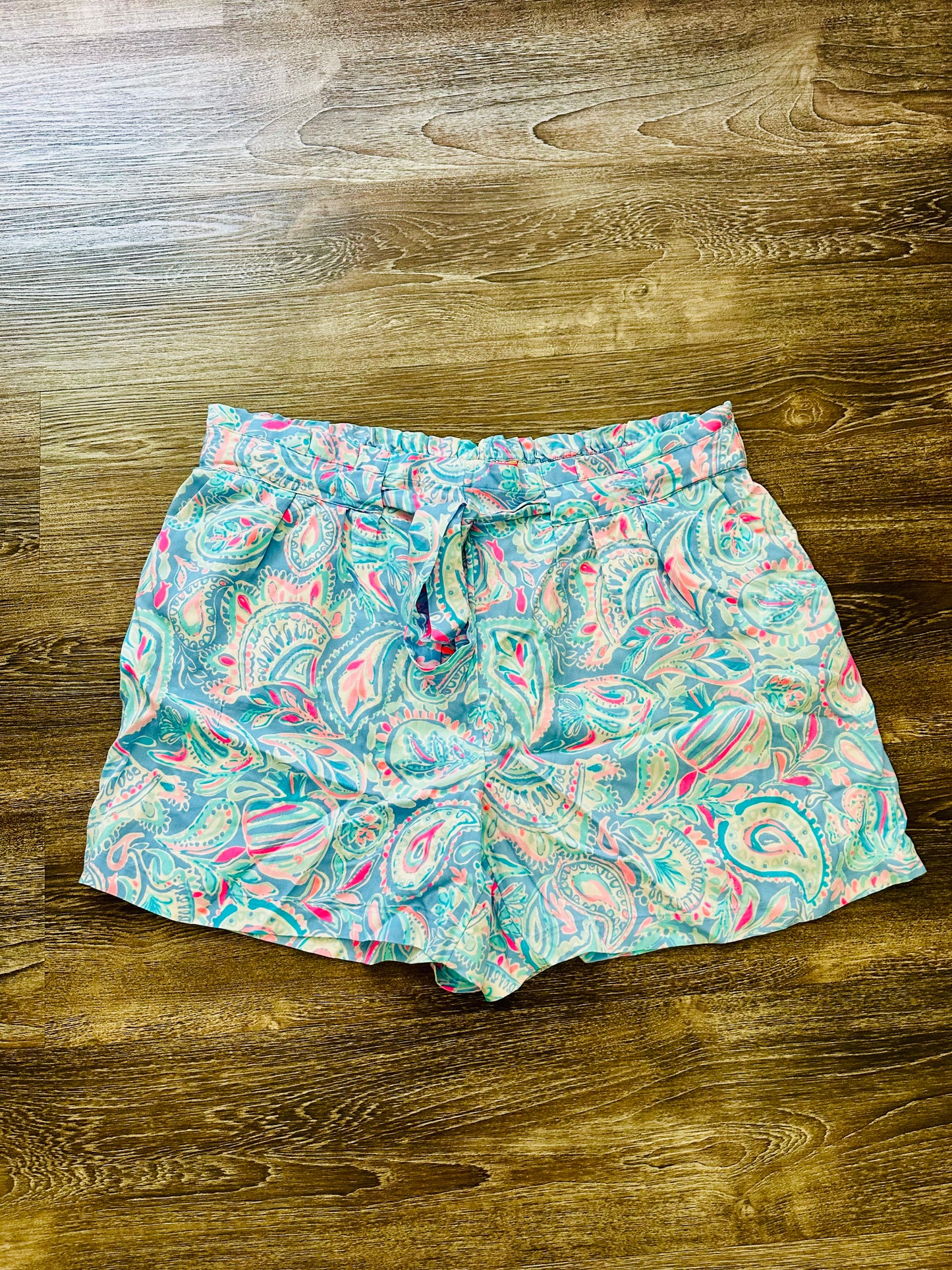 Lilly Pulitzer Shorts Size XL