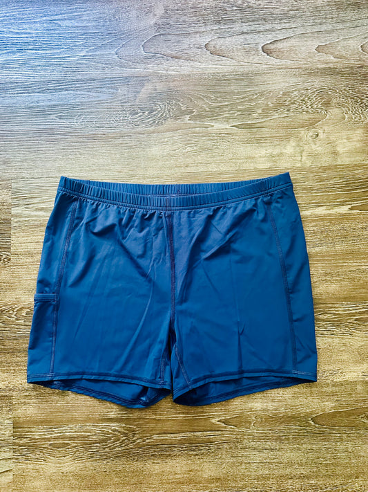 Lilly Pulitzer Luxletic Shorts Size 12